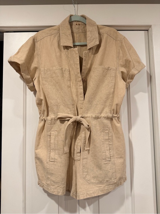 Free People Pants - Free People linen blend  Beige/Tan‎ Utility Romper Shorts XS nwt